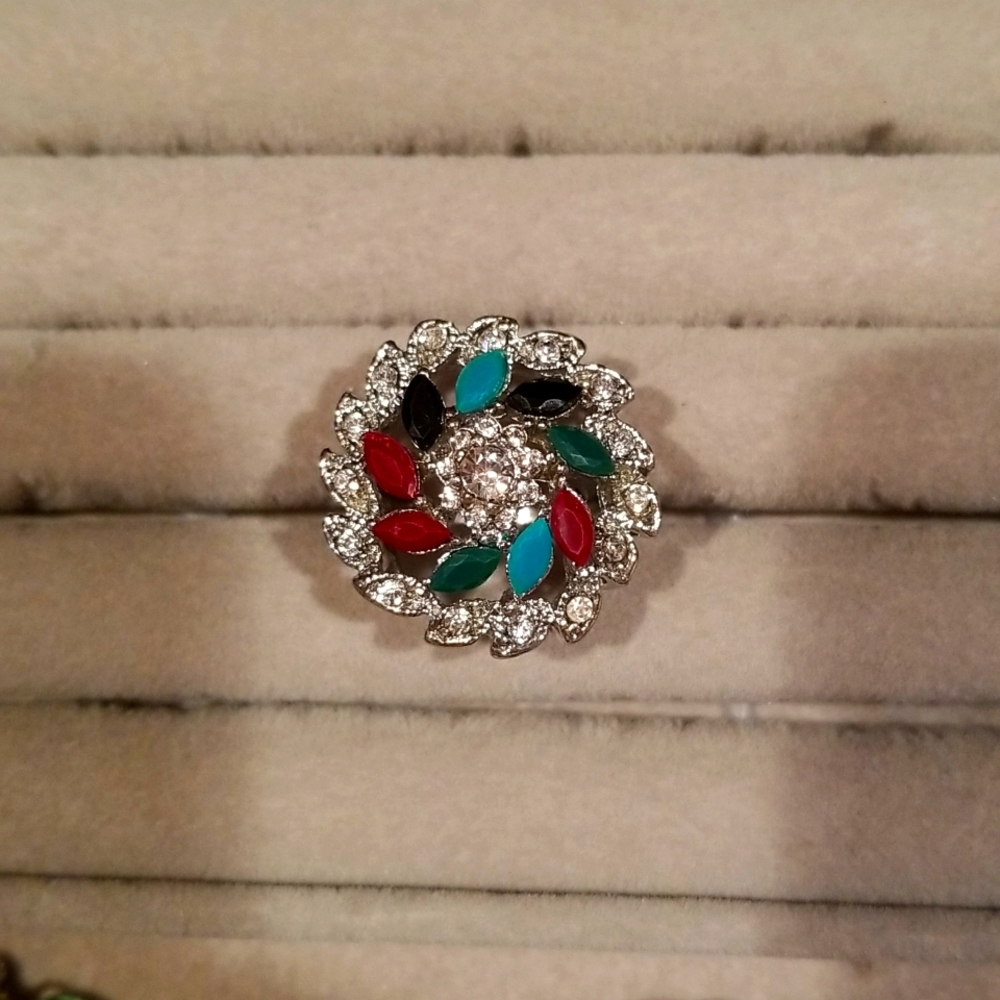 Sterling silver diamond ring size 7